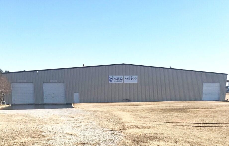 Primary Photo Of 500 E 19th St, Cushing Industrial For Sale
