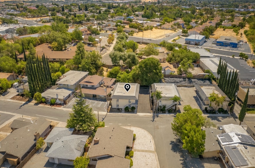 More Photos Of 22 S Lake Dr, Antioch Apartments For Sale