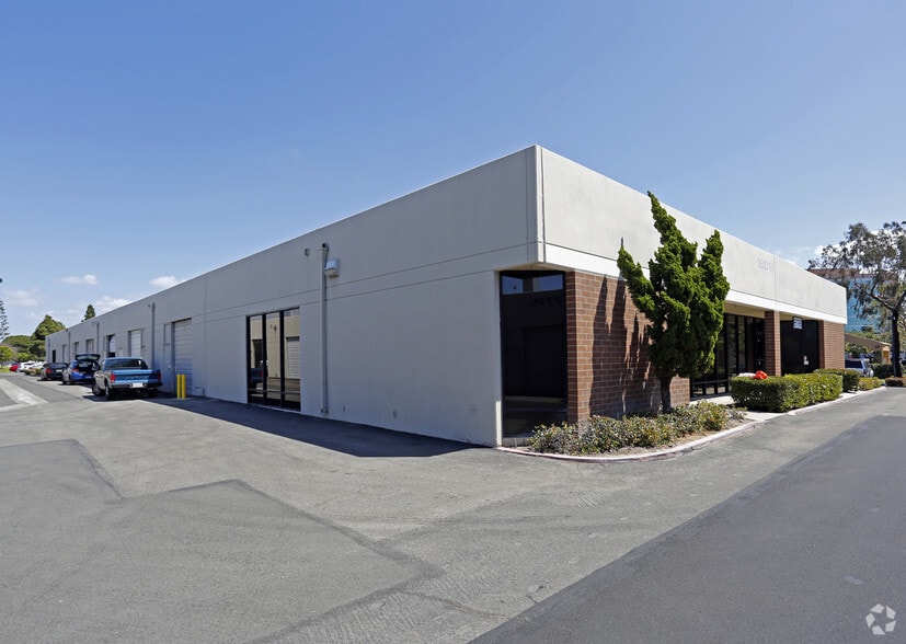 More Photos Of 17775 Main St, Irvine Unknown For Lease