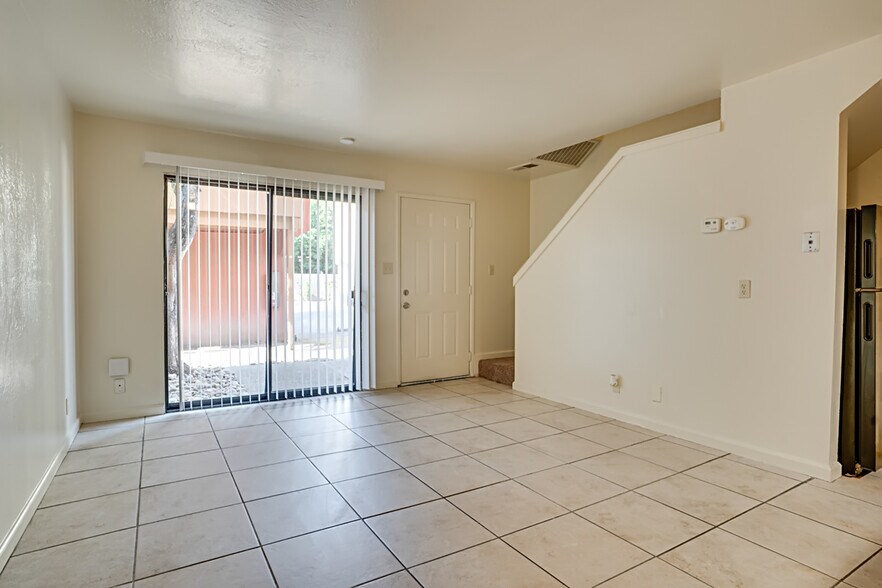 More Photos Of 1905 N El Dorado St, Stockton Apartments For Sale