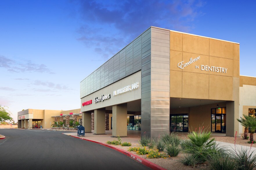More Photos Of 13600-13624 N 99th Ave, Sun City Freestanding For Lease