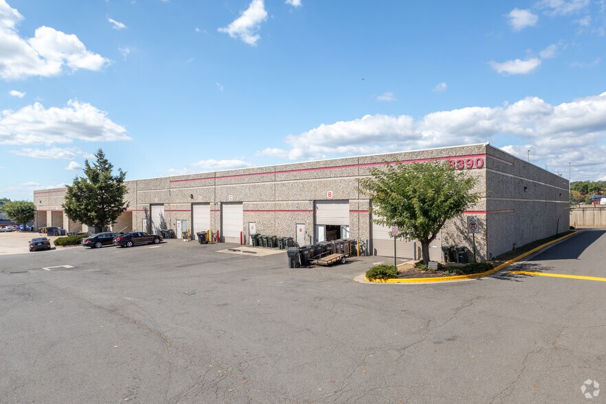 More Photos Of 8390 Terminal Rd, Lorton Flex For Sale