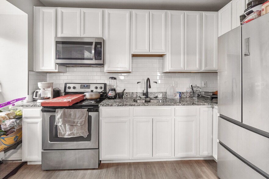 More Photos Of 136 Broadway, Hagerstown Apartments For Sale