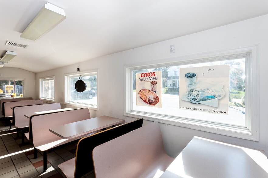 More Photos Of 1401 S Whitford Rd, West Chester Storefront Retail Residential For Sale