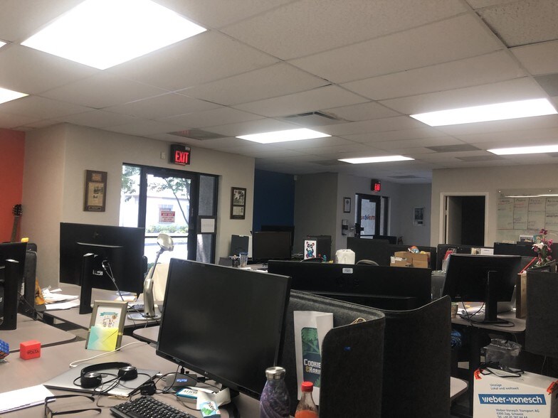 More Photos Of 13555 Automobile Blvd, Clearwater Medical For Lease