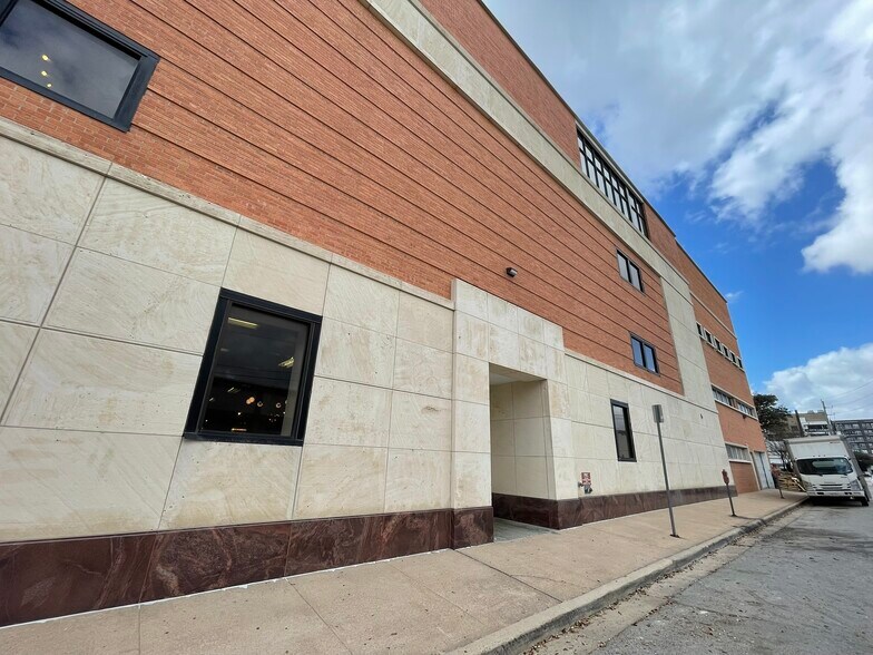 More Photos Of , Houston General Retail For Sale