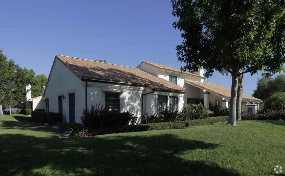 More Photos Of 30200 Rancho Viejo Rd, San Juan Capistrano Medical For Lease