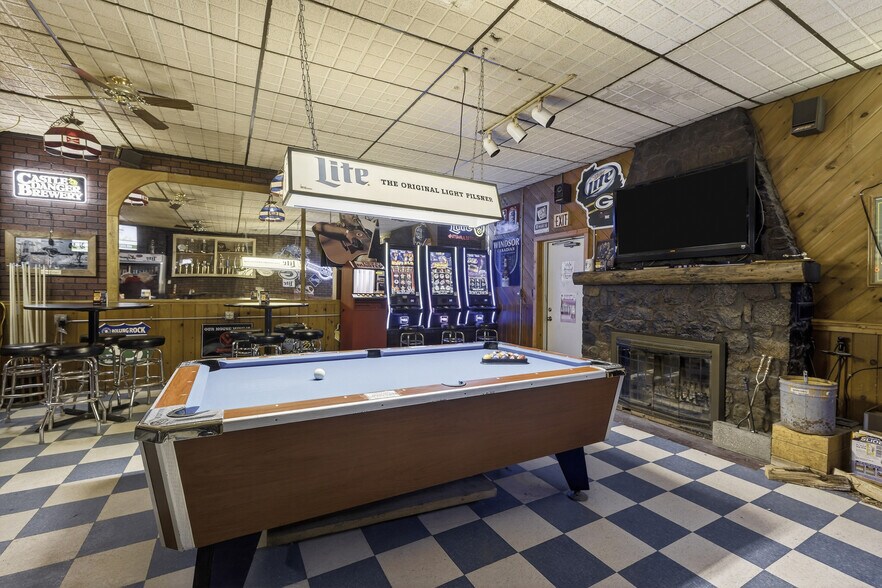 More Photos Of 7610 US Highway 2, Iron River Bar For Sale