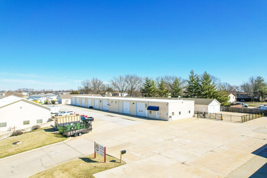 More Photos Of 4300 Bold Venture Dr, Columbia Service For Lease
