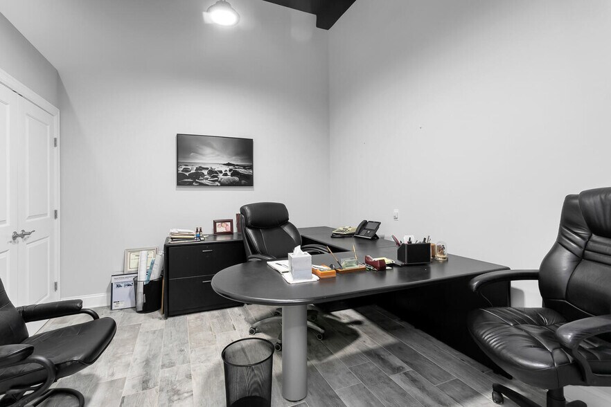 More Photos Of 431 Mantoloking Rd, Brick Storefront Retail Office For Sale