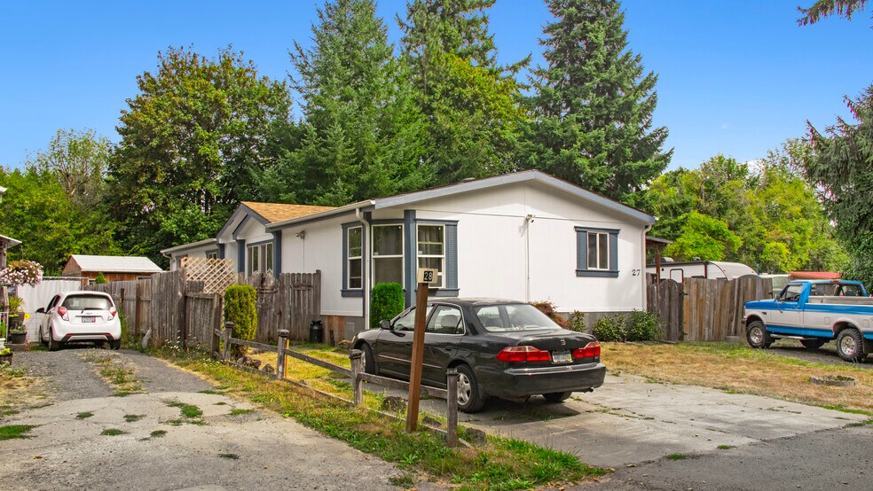 More Photos Of 1105 Riverside Dr, Vernonia Manufactured Housing Mobile Home Park For Sale