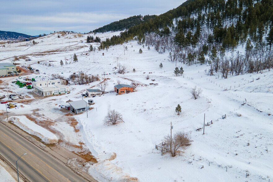 More Photos Of 330 W US-14 Hwy, Sundance General Retail For Sale