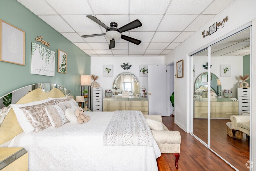 More Photos Of 638 Mount Prospect Ave, Newark Apartments For Sale