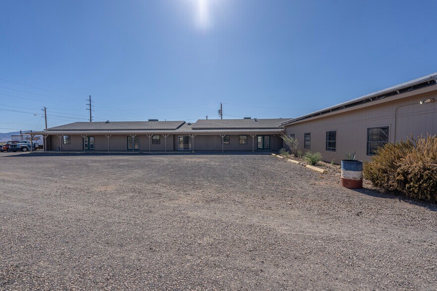 More Photos Of 5221 Hwy 68, Golden Valley Flex For Sale