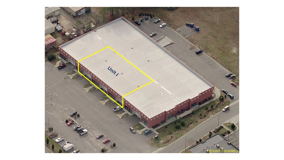 More Photos Of 311 Ed Wright Ln, Newport News Light Distribution For Lease