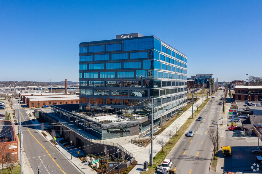 More Photos Of 10 Lea Ave, Nashville Office For Lease