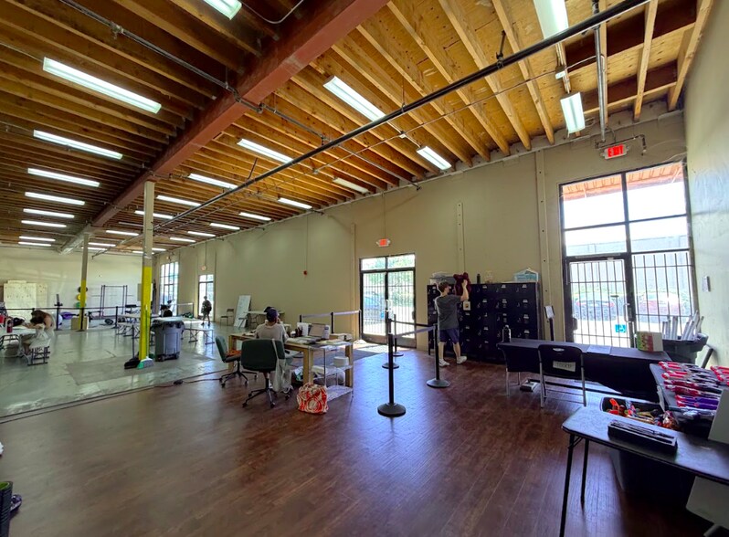More Photos Of 2121-2159 S 10th St, San Jose Warehouse For Sale