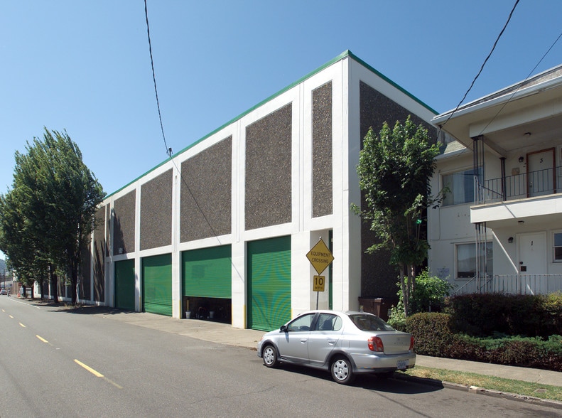 More Photos Of 1321 NE Davis St, Portland Unknown For Lease