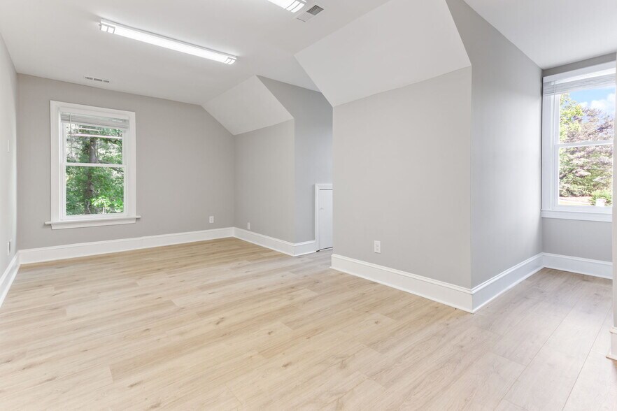 More Photos Of 3749 Benson Dr, Raleigh Office For Lease