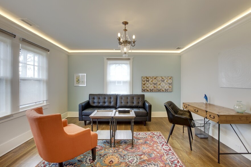 More Photos Of 21 E 2nd St, Riverhead Medical For Sale