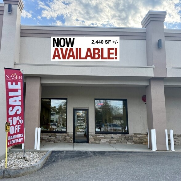 Primary Photo Of 356 S Broadway St, Salem Unknown For Lease