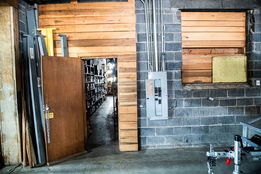 More Photos Of 2305 E 28th St, Chattanooga Industrial For Sale
