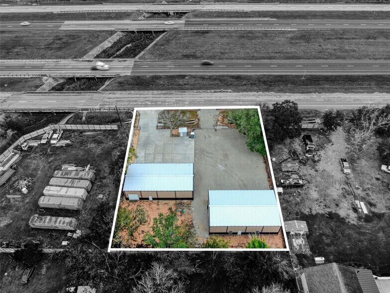 More Photos Of 13051 Pleasant Valley Dr, Rosharon Warehouse For Sale