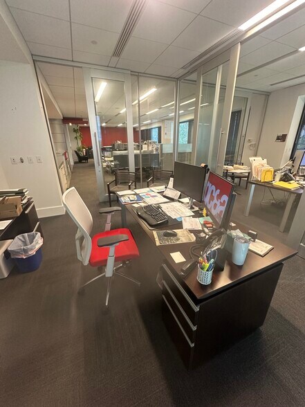 More Photos Of 3621 Vinings Slope SE, Atlanta Loft Creative Space For Sale