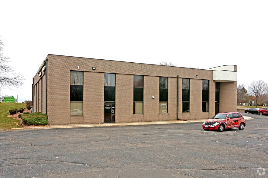 More Photos Of 4580 Scott Trl, Eagan Unknown For Lease