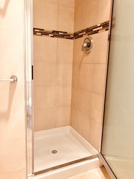 More Photos Of 2180 Ashby Ave, Berkeley Apartments For Sale