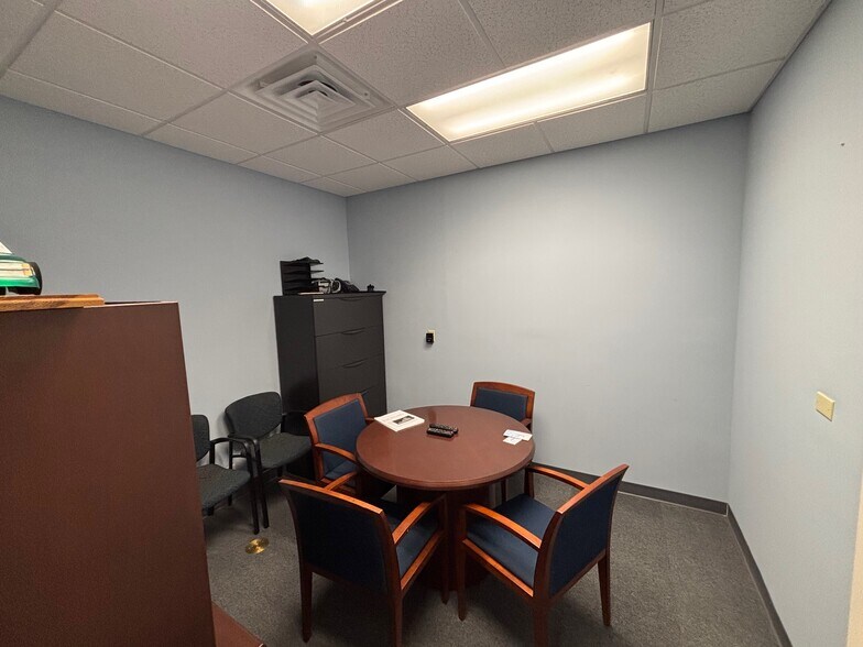More Photos Of 201 Rosser Ave, Waynesboro Medical For Sale