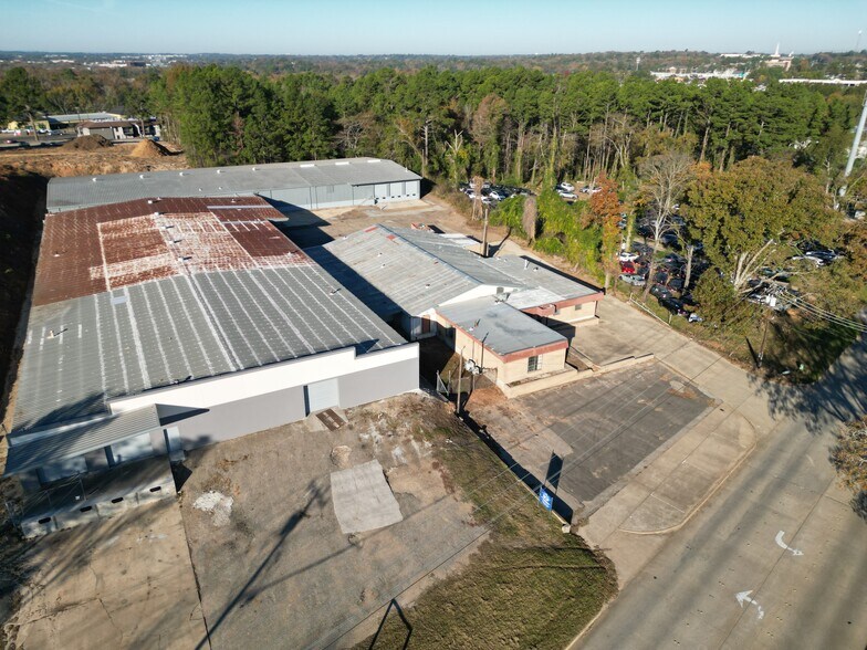 More Photos Of 4501 Old Troup Hwy, Tyler Warehouse For Lease