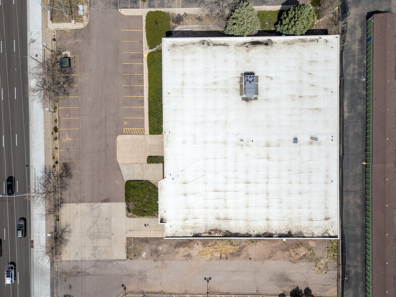 More Photos Of 345 S Academy Blvd, Colorado Springs Freestanding For Sale