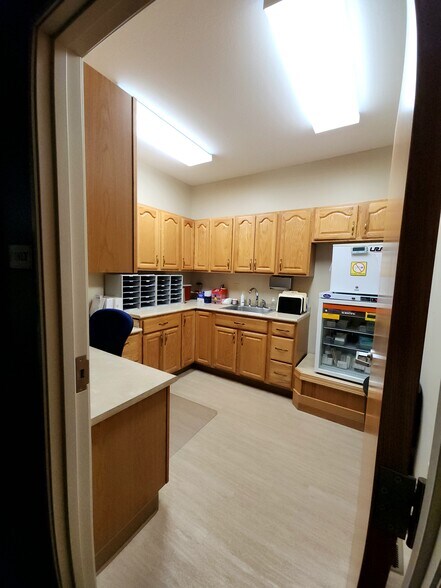More Photos Of 7376 Business Center Dr, Avon Office For Sale