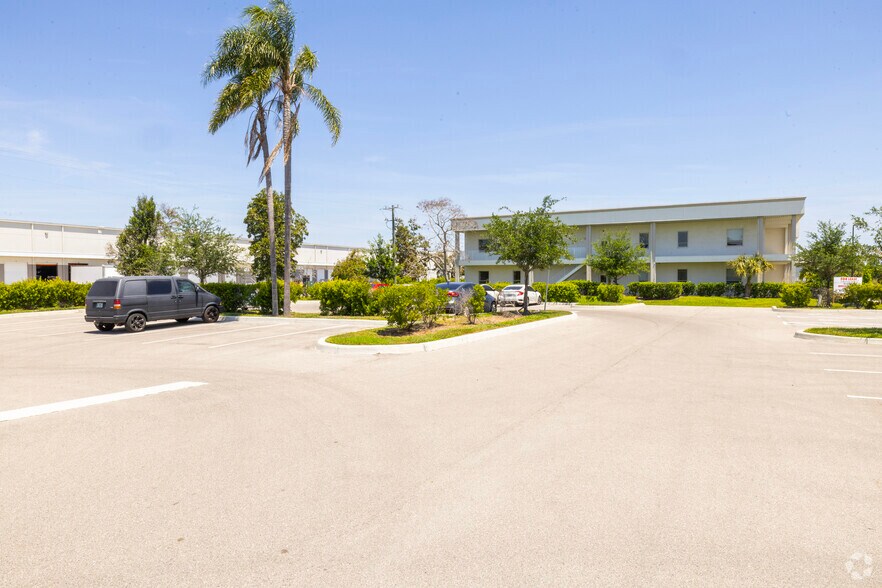 More Photos Of 1701 Biotech Way, Sarasota Office Residential For Sale