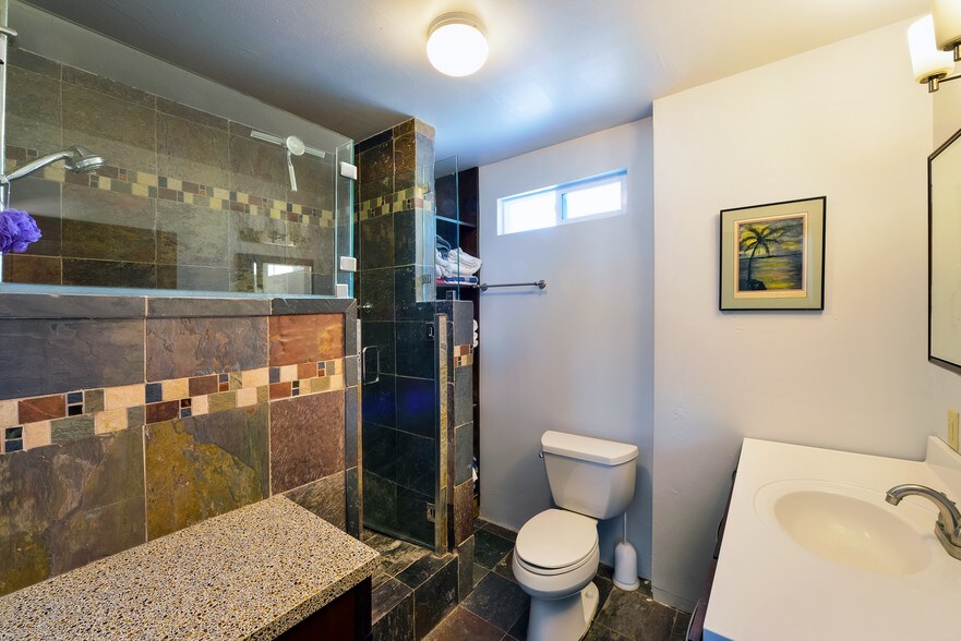 More Photos Of 16390 4th St, Guerneville Hotel For Sale