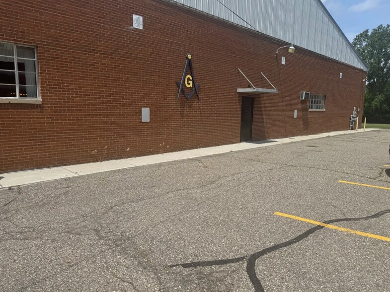 More Photos Of 810 North St, Mount Morris Lodge Meeting Hall For Sale