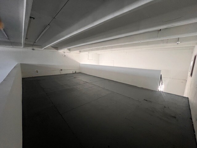 More Photos Of 67 NW 166th St, North Miami Beach Industrial For Sale