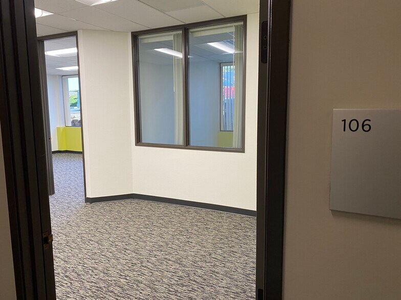 More Photos Of 410 S Melrose Dr, Vista Office For Lease