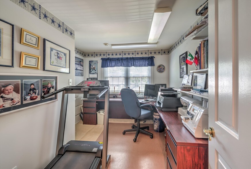 More Photos Of 1808-1810 Mount Holly Rd, Burlington Flex For Sale