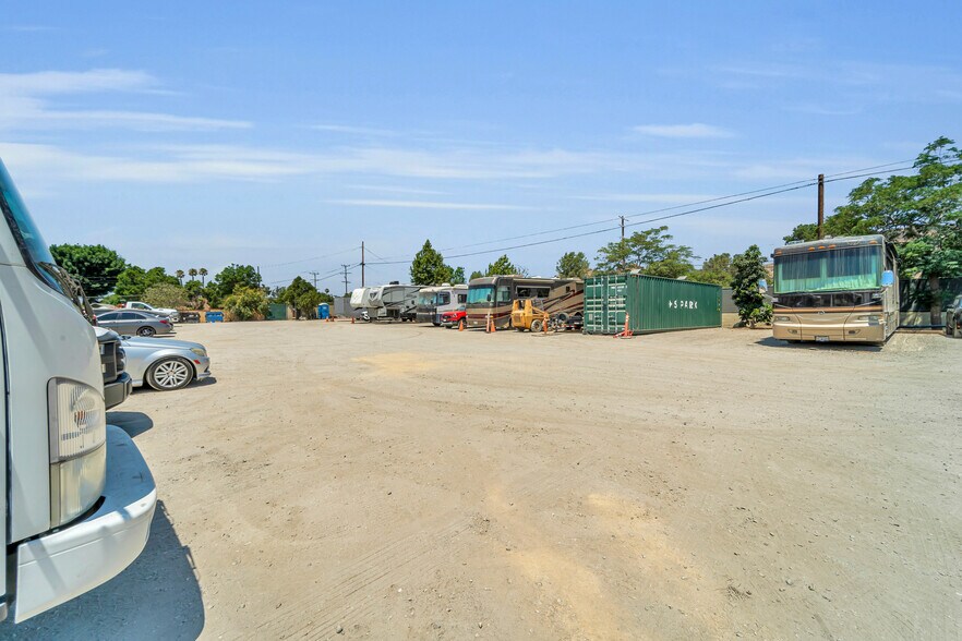 More Photos Of 10404 Foothill Blvd, Lake View Terrace Specialty For Sale