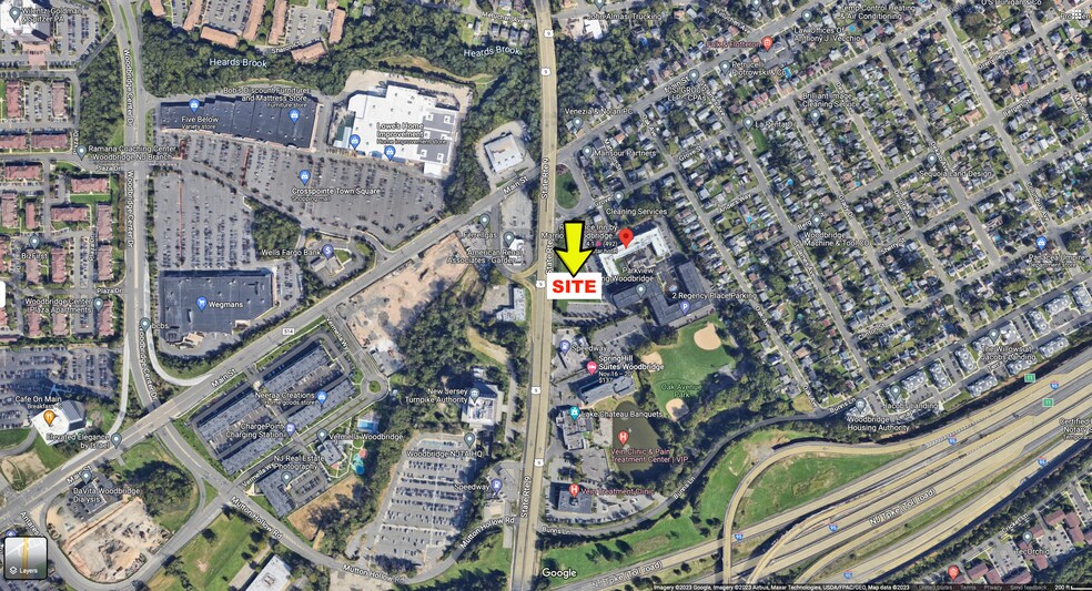 More Photos Of Route 9 N @ Grove St, Woodbridge General Retail For Sale