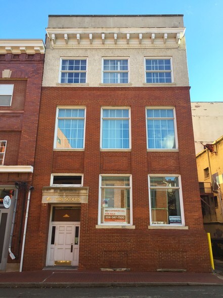 More Photos Of 210 Hale St, Charleston Office For Sale