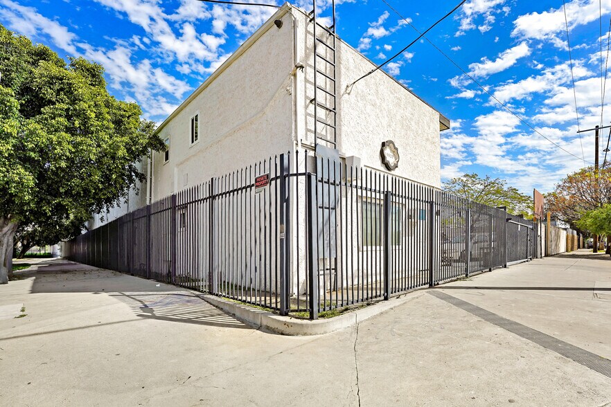 More Photos Of 10028 San Fernando Rd, Pacoima Apartments For Sale