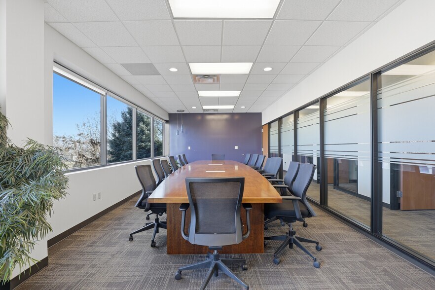 More Photos Of 3911 Castlevale Rd, Yakima Office For Lease