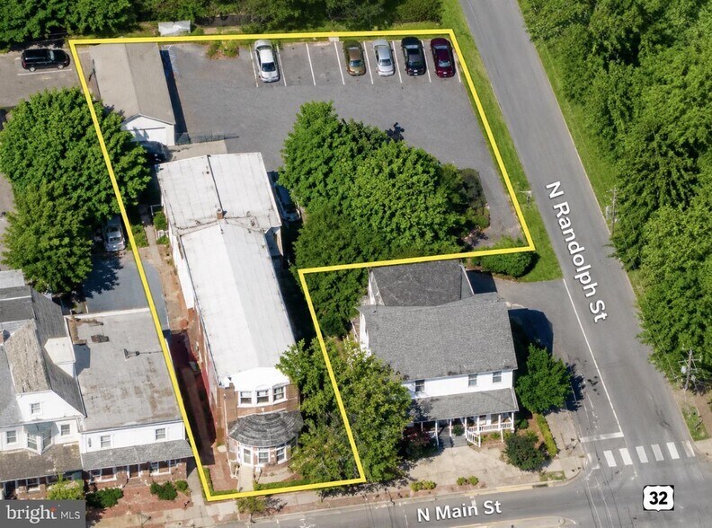 More Photos Of 41 N Main St, New Hope Restaurant For Sale