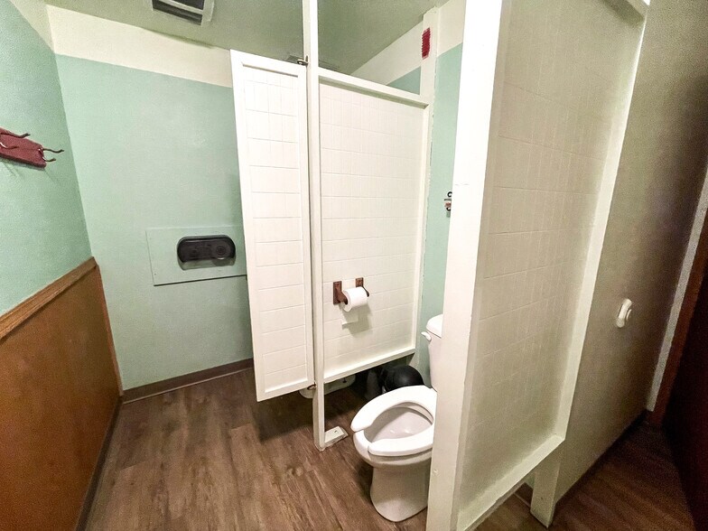 More Photos Of 147 S 1st Ave E, Malta Sports And Entertainment For Sale