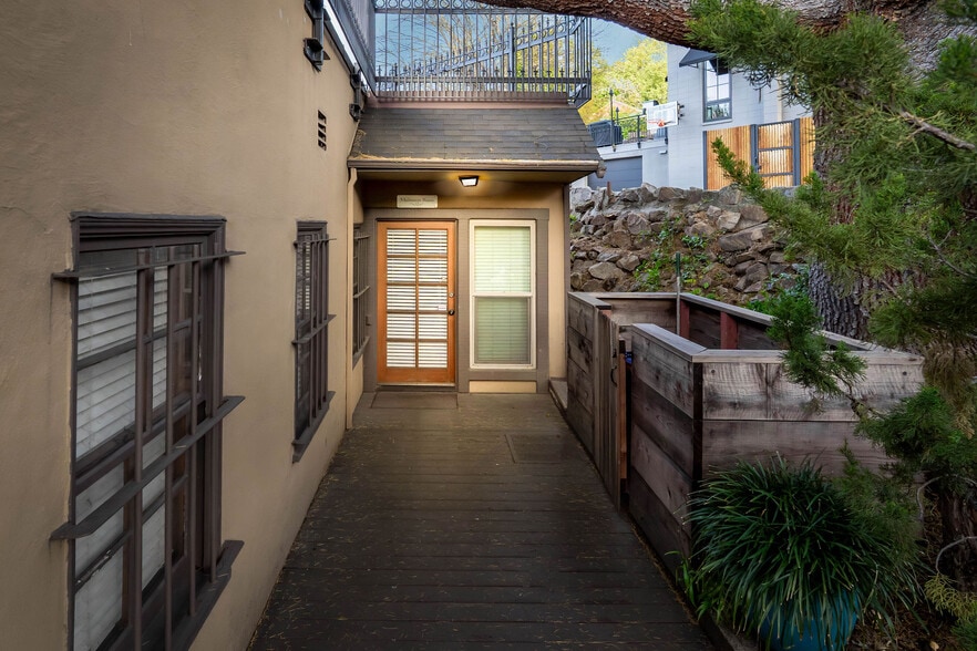 More Photos Of 200 Commercial St, Nevada City Freestanding For Sale