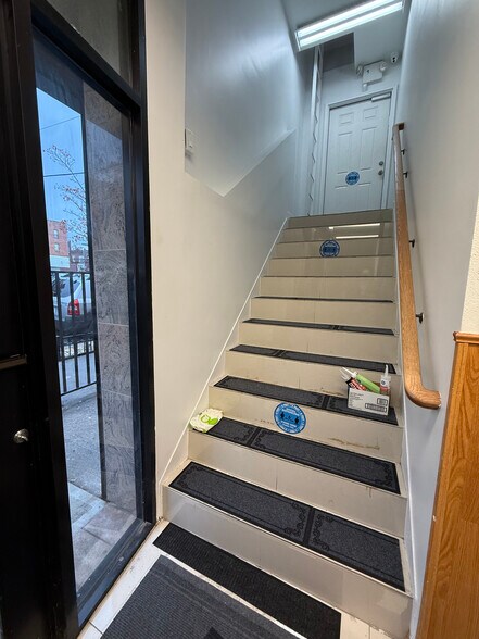 More Photos Of 3057 Coney Island Ave, Brooklyn Medical For Lease