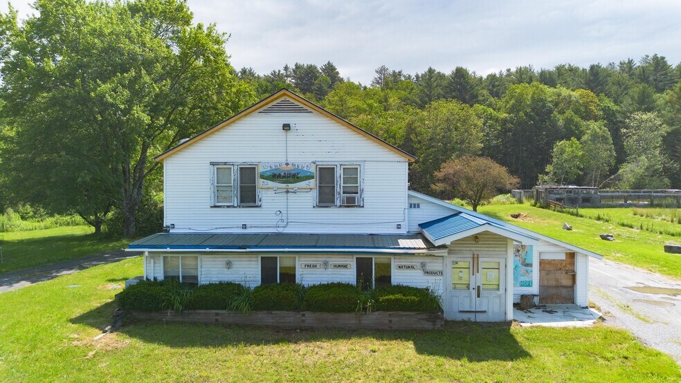 More Photos Of 32 Vt Route 10, Chester Restaurant For Sale